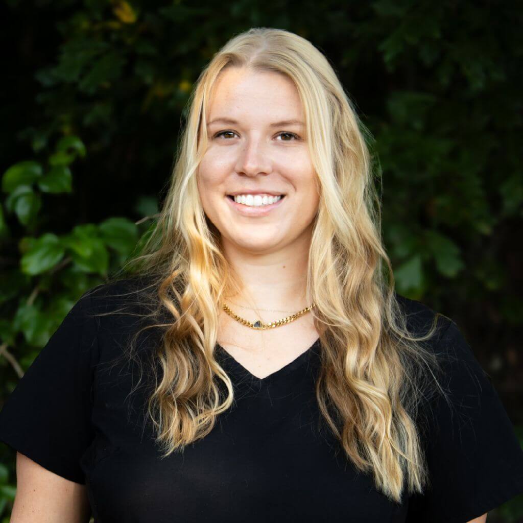 Macy, Hygienist headshot